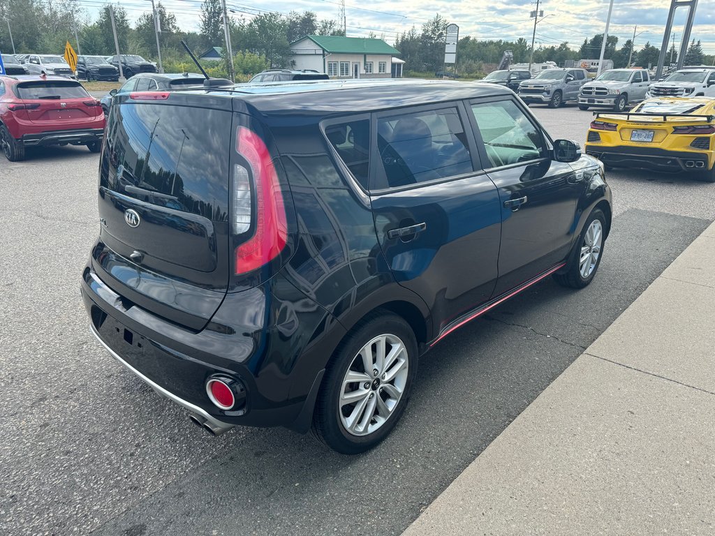 2018 Kia Soul in Sturgeon Falls, Ontario - 5 - w1024h768px