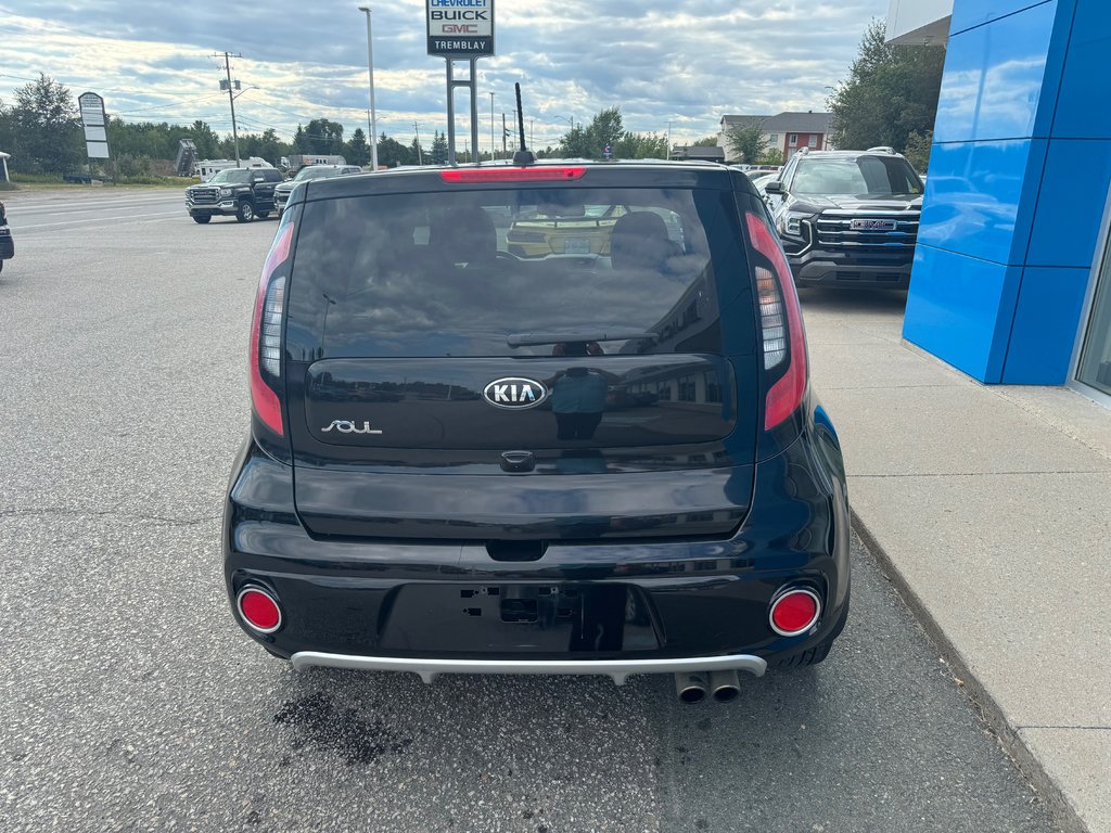 2018 Kia Soul in Sturgeon Falls, Ontario - 4 - w1024h768px