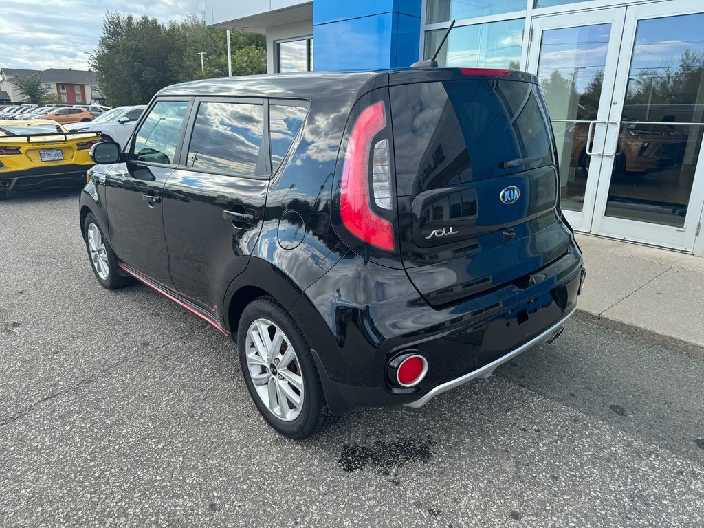 2018 Kia Soul in Sturgeon Falls, Ontario - 3 - w1024h768px