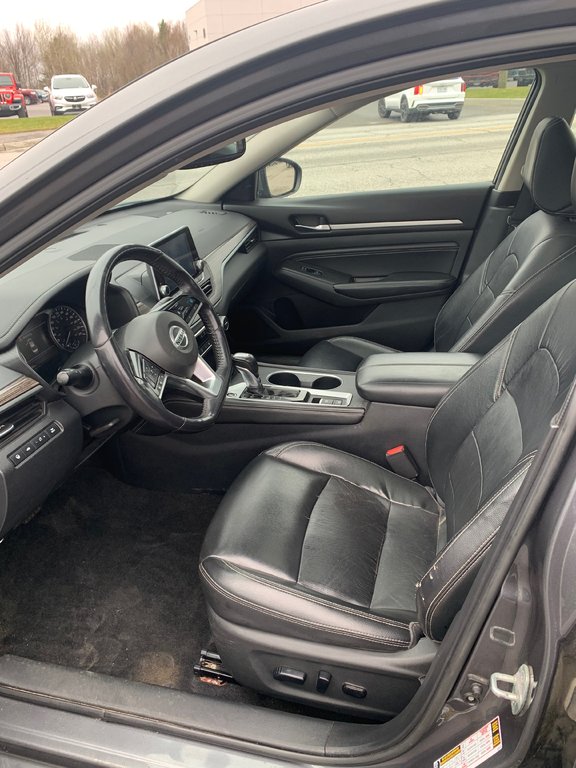 2019 Nissan Altima Platinum in Sturgeon Falls, Ontario - 6 - w1024h768px