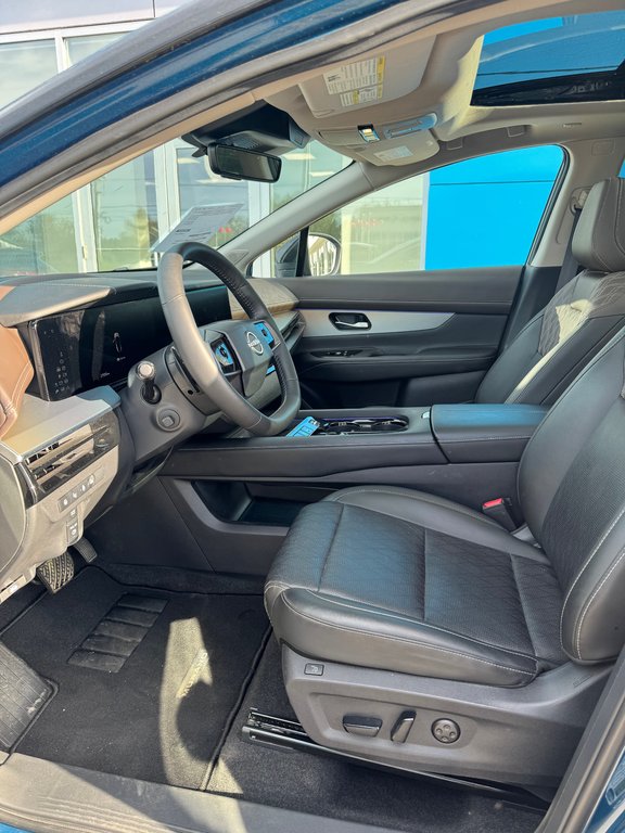 2025 Nissan Murano Platinum in Sturgeon Falls, Ontario - 10 - w1024h768px
