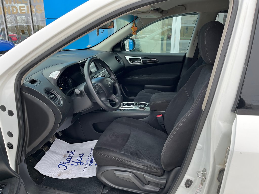 Nissan Pathfinder SL  2014 à Sturgeon Falls, Ontario - 5 - w1024h768px