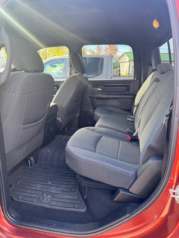 Ram 1500 Classic Warlock  2023 à Sturgeon Falls, Ontario - 5 - w1024h768px