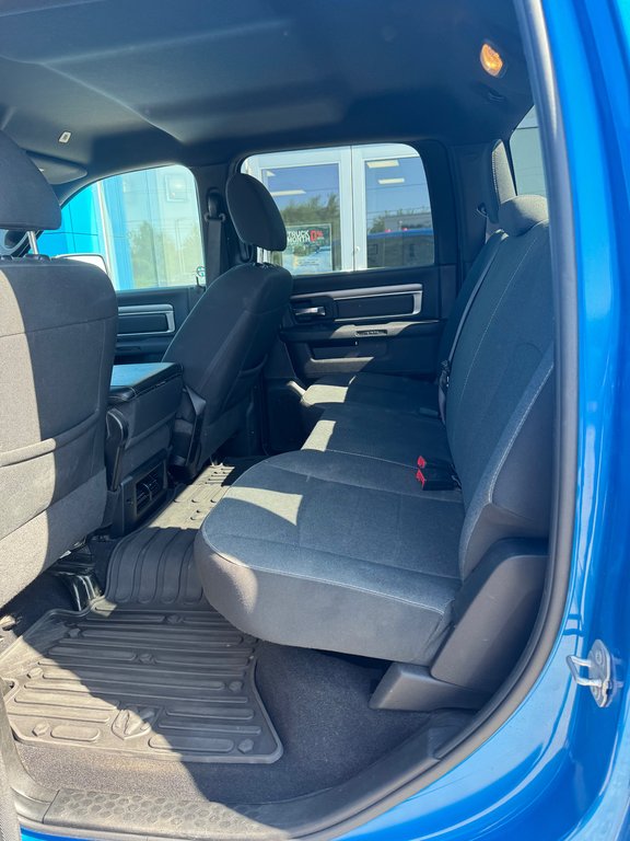 2022 Ram 1500 ClassicSLT in Sturgeon Falls, Ontario - 8 - w1024h768px