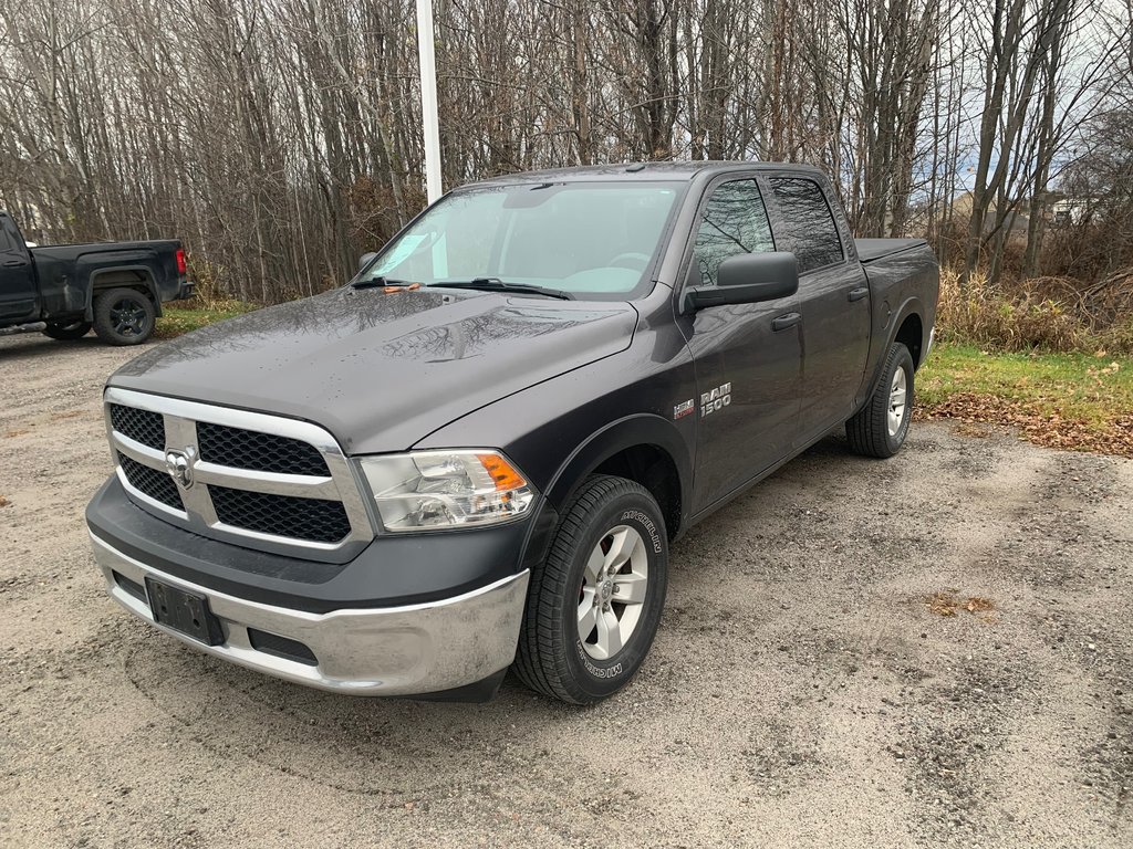 2016 Ram 1500Express in Sturgeon Falls, Ontario - 1 - w1024h768px