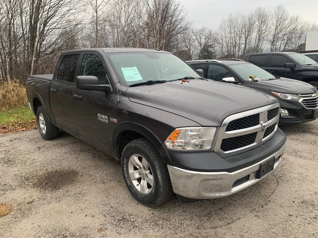 2016 Ram 1500Express in Sturgeon Falls, Ontario - 6 - w1024h768px