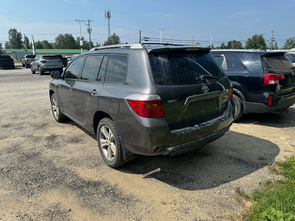 Toyota HIGHLANDER SPORT  2008 à Sturgeon Falls, Ontario - 3 - w1024h768px
