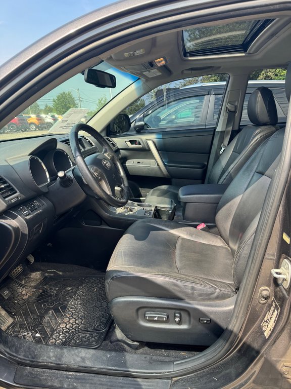 Toyota HIGHLANDER SPORT  2008 à Sturgeon Falls, Ontario - 9 - w1024h768px