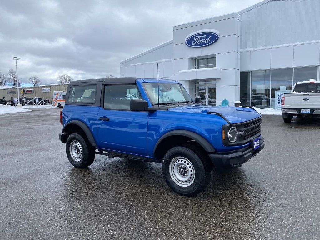 2022 Ford Bronco Base in Alliston, Ontario - 1 - w1024h768px