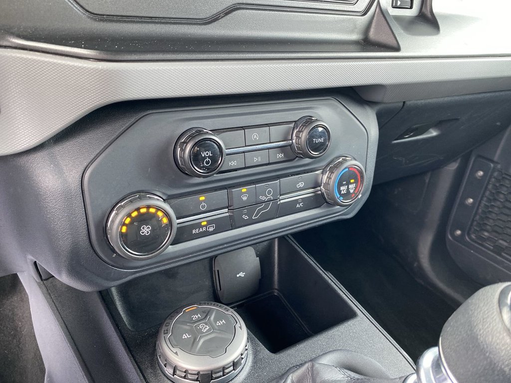 2022 Ford Bronco Base in Alliston, Ontario - 18 - w1024h768px