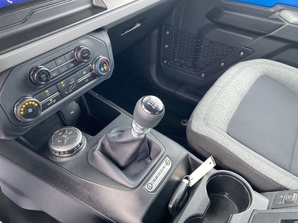 2022 Ford Bronco Base in Alliston, Ontario - 19 - w1024h768px