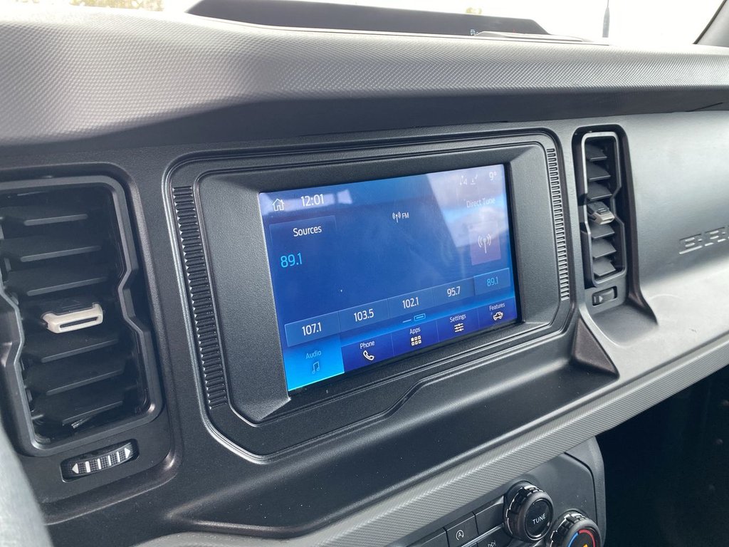 2022 Ford Bronco Base in Alliston, Ontario - 16 - w1024h768px