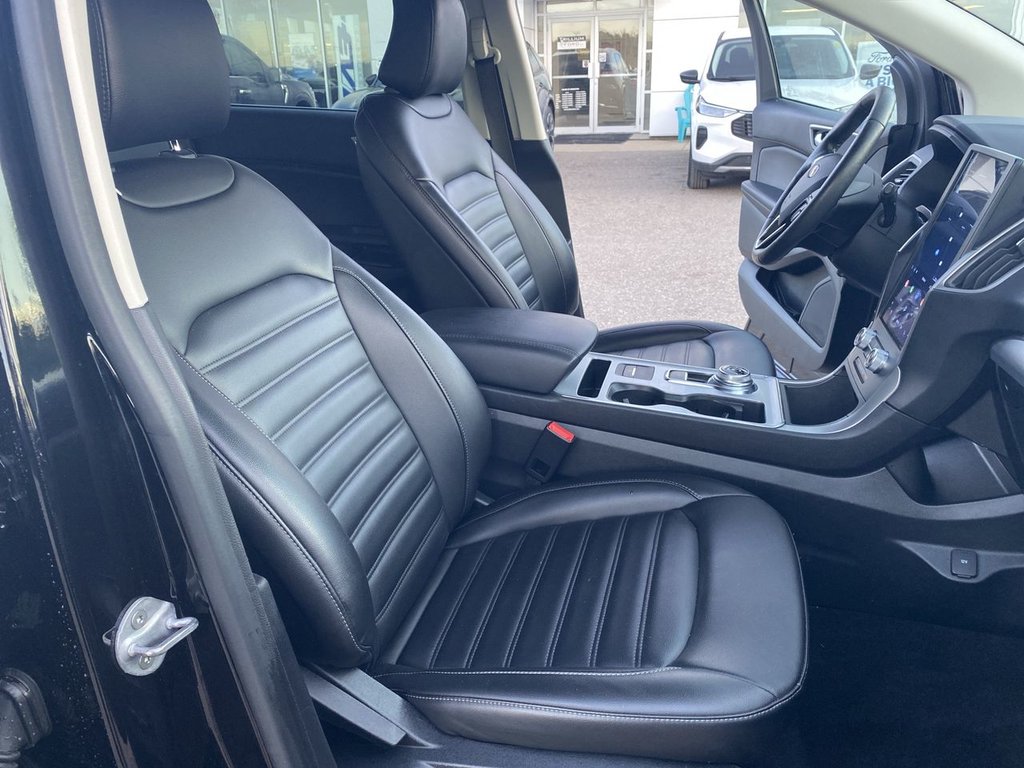 2022 Ford Edge SEL in Alliston, Ontario - 24 - w1024h768px