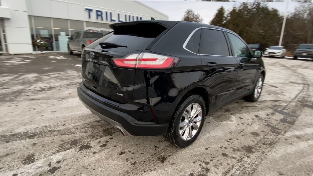 2022 Ford Edge Titanium in Alliston, Ontario - 8 - w1024h768px