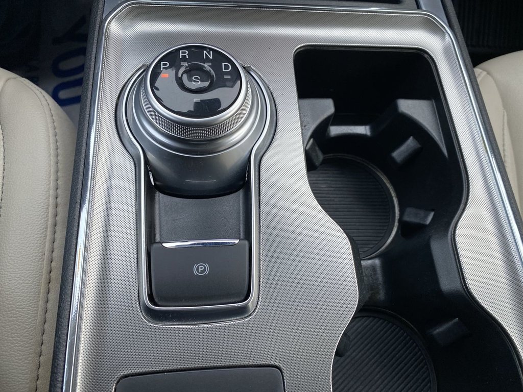 2022 Ford Edge Titanium in Alliston, Ontario - 20 - w1024h768px