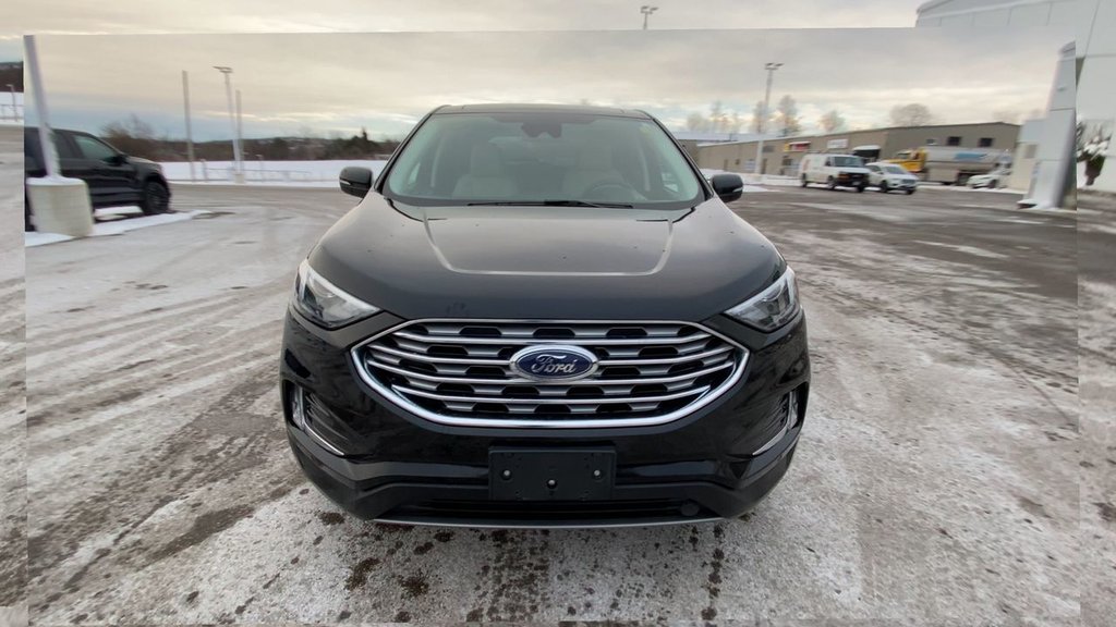 2022 Ford Edge Titanium in Alliston, Ontario - 3 - w1024h768px