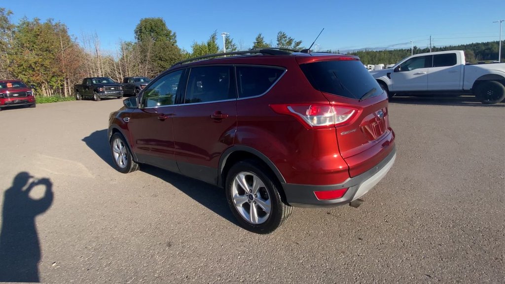 2016 Ford Escape SE in Alliston, Ontario - 6 - w1024h768px