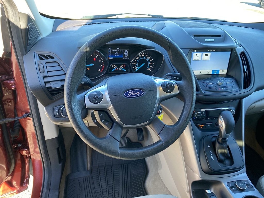 2016 Ford Escape SE in Alliston, Ontario - 14 - w1024h768px