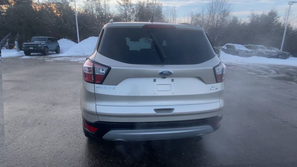 2017 Ford Escape SE in Alliston, Ontario - 7 - w1024h768px
