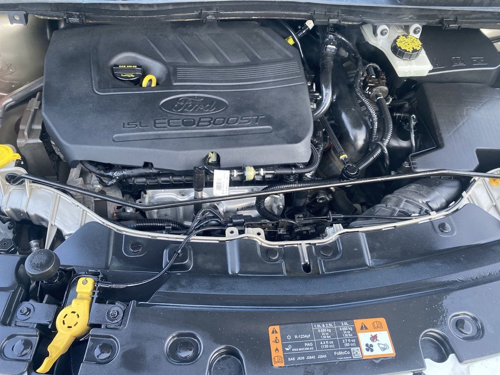 2017 Ford Escape SE in Alliston, Ontario - 25 - w1024h768px