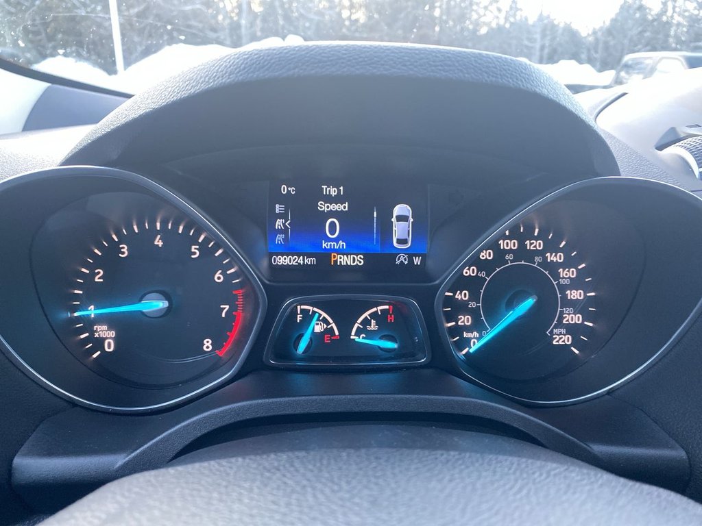 2017 Ford Escape SE in Alliston, Ontario - 15 - w1024h768px