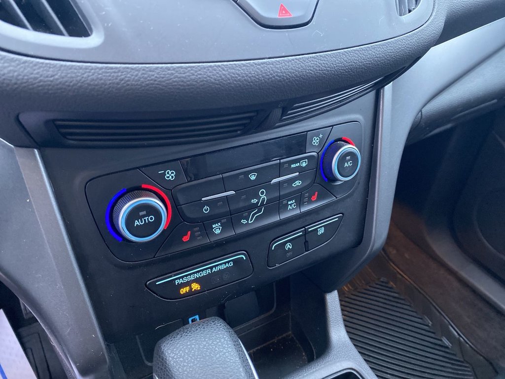 Ford Escape SE 2018 à Alliston, Ontario - 18 - w1024h768px