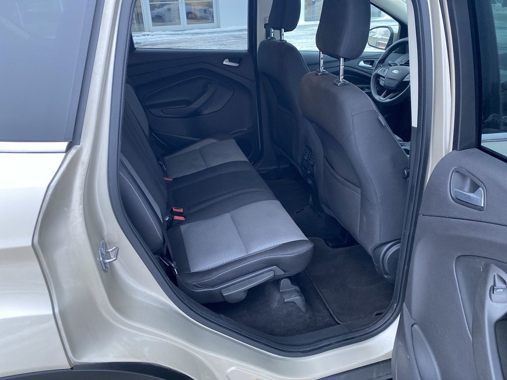 Ford Escape SE 2018 à Alliston, Ontario - 21 - w1024h768px