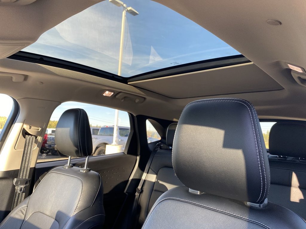 Ford Escape Titanium Hybrid 2020 à Alliston, Ontario - 22 - w1024h768px