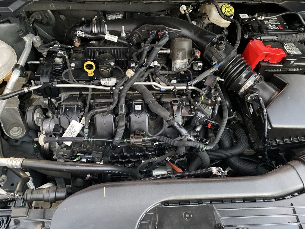 2022 Ford Escape SEL in Alliston, Ontario - 25 - w1024h768px