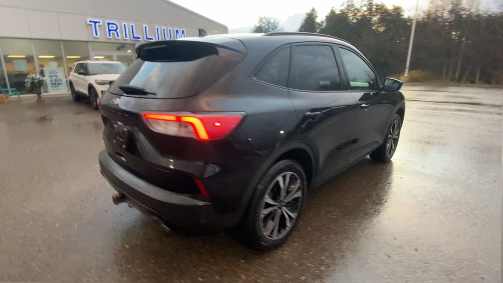 2022 Ford Escape SEL in Alliston, Ontario - 8 - w1024h768px