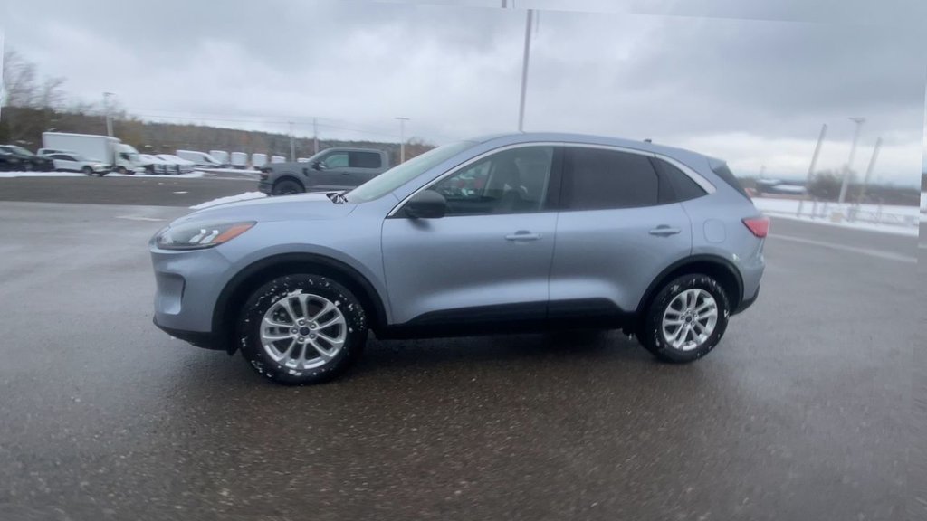 2022 Ford Escape SE in Alliston, Ontario - 5 - w1024h768px