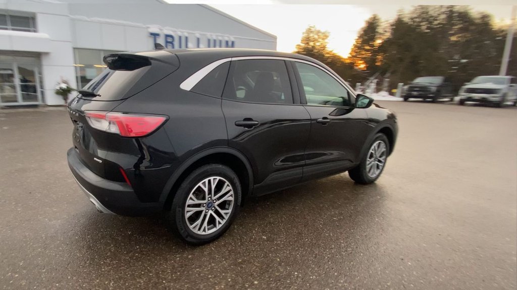2022 Ford Escape SEL in Alliston, Ontario - 8 - w1024h768px