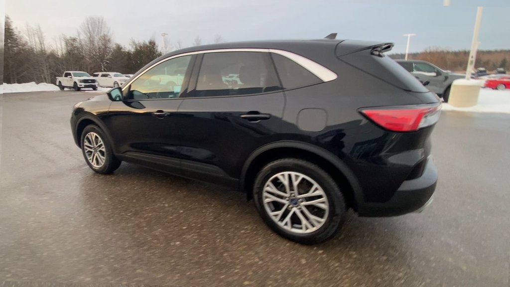 2022 Ford Escape SEL in Alliston, Ontario - 6 - w1024h768px