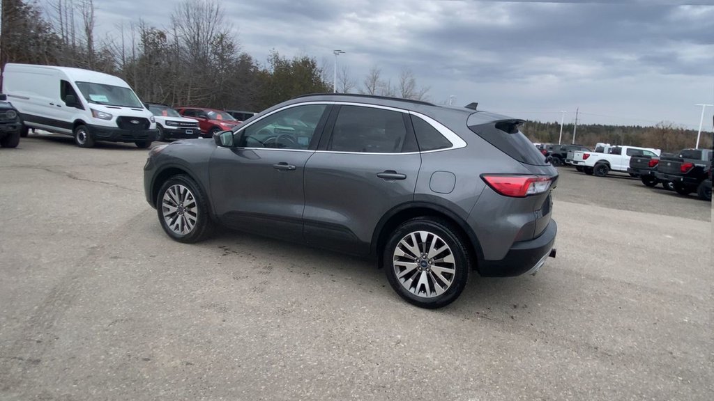 2022 Ford Escape Titanium Hybrid in Alliston, Ontario - 6 - w1024h768px
