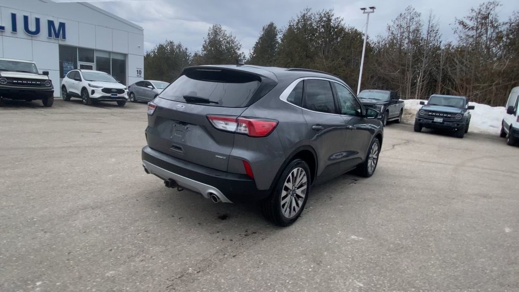 2022 Ford Escape Titanium Hybrid in Alliston, Ontario - 8 - w1024h768px
