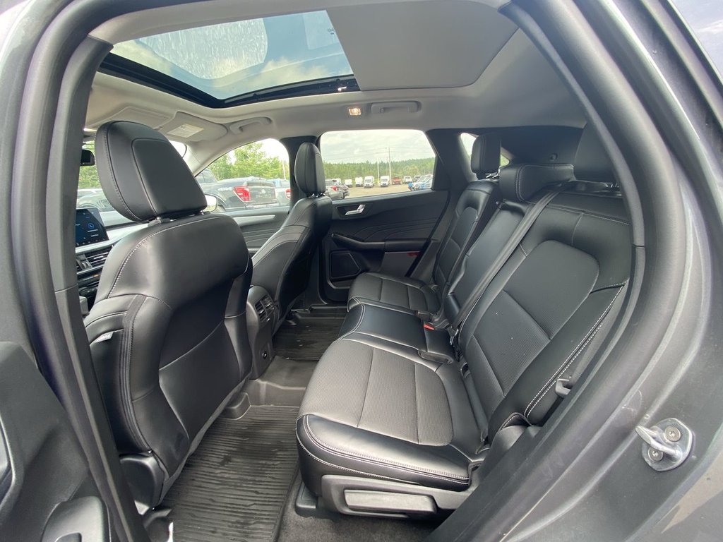 Ford Escape Platinum 2024 à Alliston, Ontario - 23 - w1024h768px