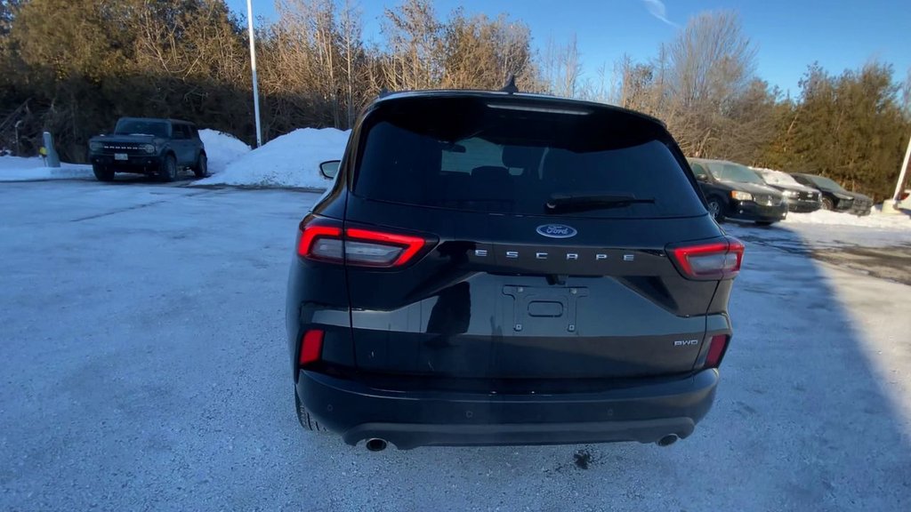 2024 Ford Escape ST-Line in Alliston, Ontario - 7 - w1024h768px