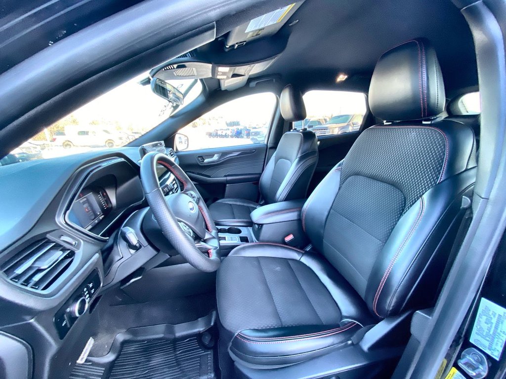 2024 Ford Escape ST-Line in Alliston, Ontario - 11 - w1024h768px