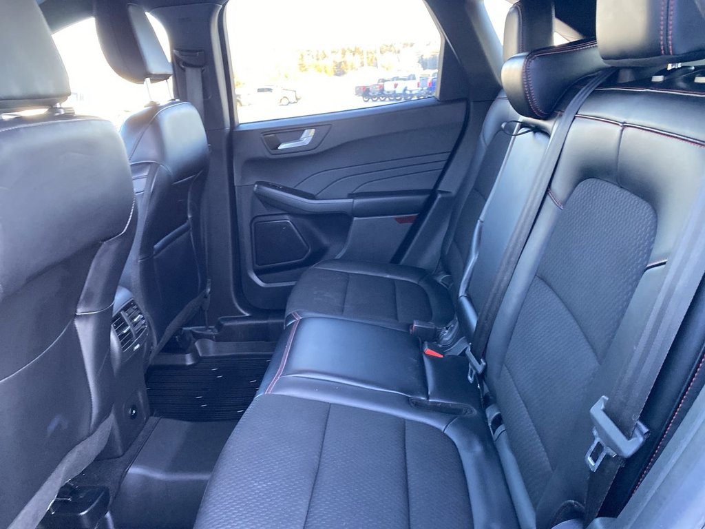 2024 Ford Escape ST-Line in Alliston, Ontario - 22 - w1024h768px