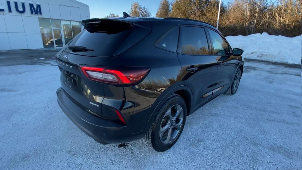 2024 Ford Escape ST-Line in Alliston, Ontario - 8 - w1024h768px