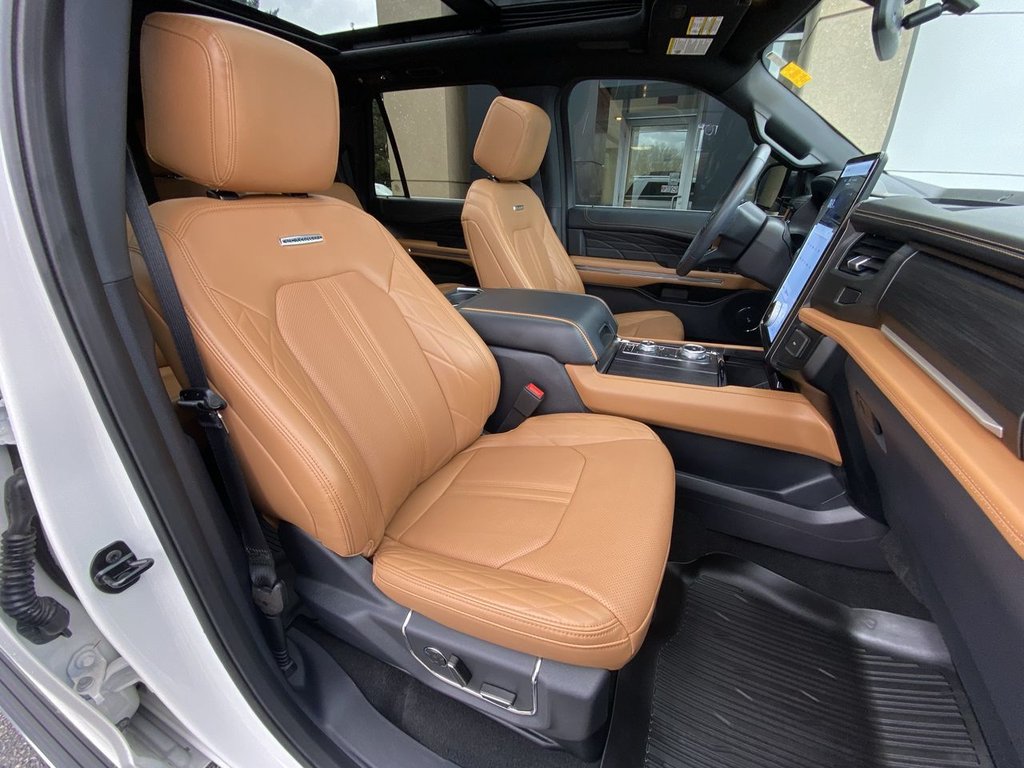 2024 Ford Expedition Platinum Max in Alliston, Ontario - 26 - w1024h768px