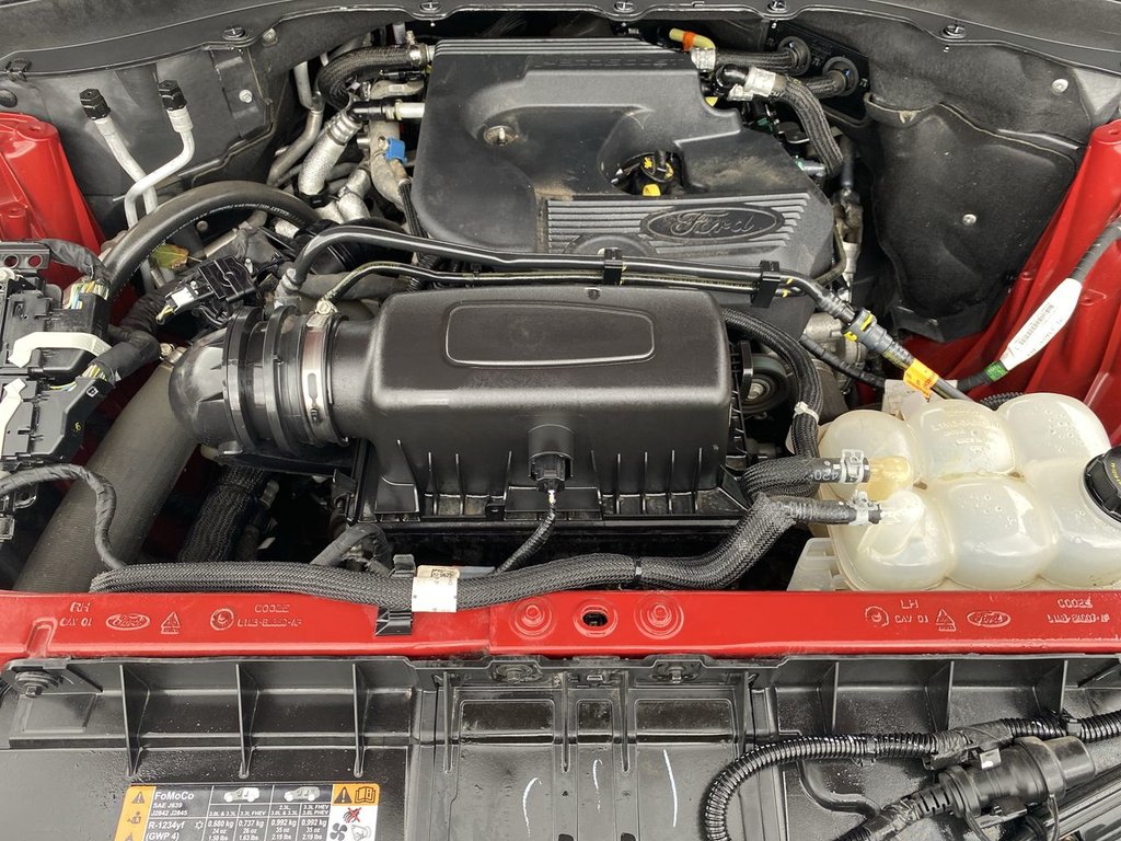 2020 Ford Explorer XLT in Alliston, Ontario - 26 - w1024h768px