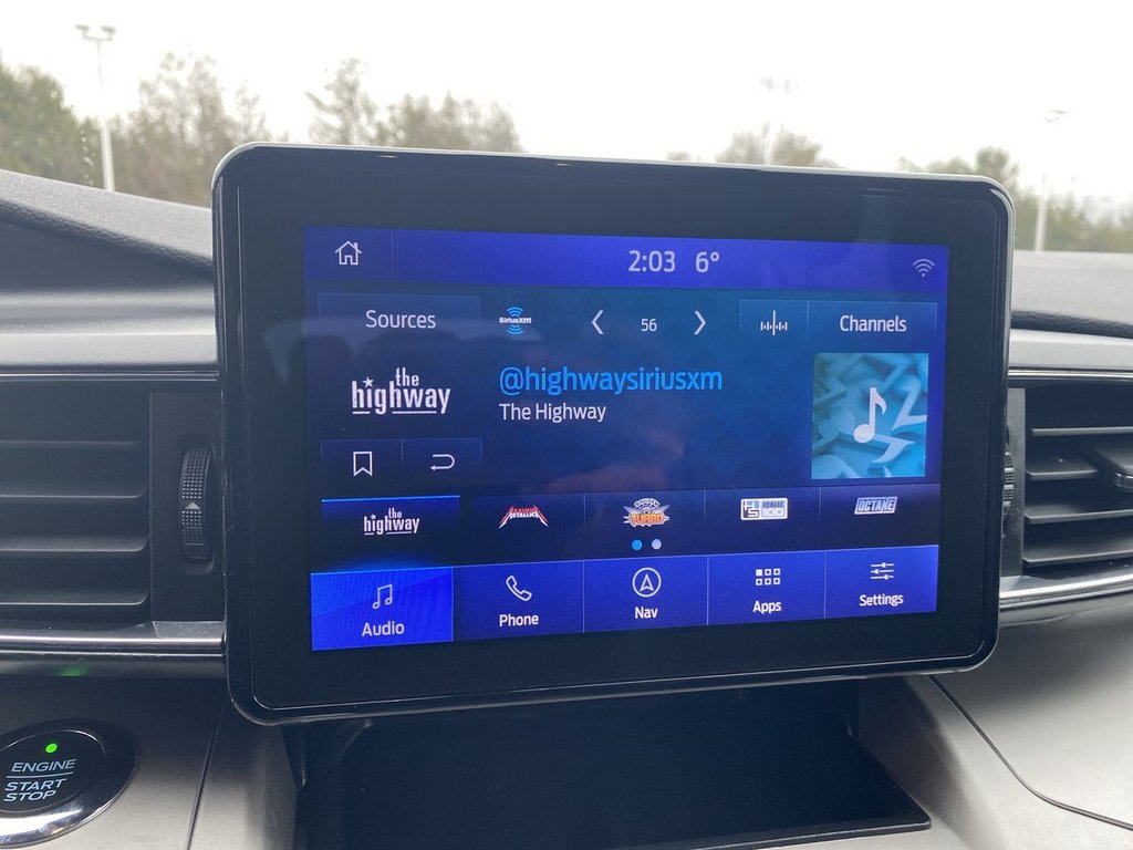 2020 Ford Explorer XLT in Alliston, Ontario - 16 - w1024h768px