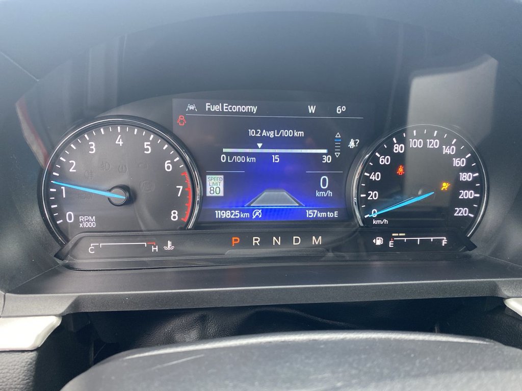 2020 Ford Explorer XLT in Alliston, Ontario - 15 - w1024h768px