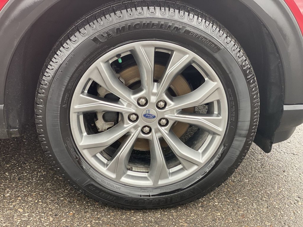 2020 Ford Explorer XLT in Alliston, Ontario - 10 - w1024h768px