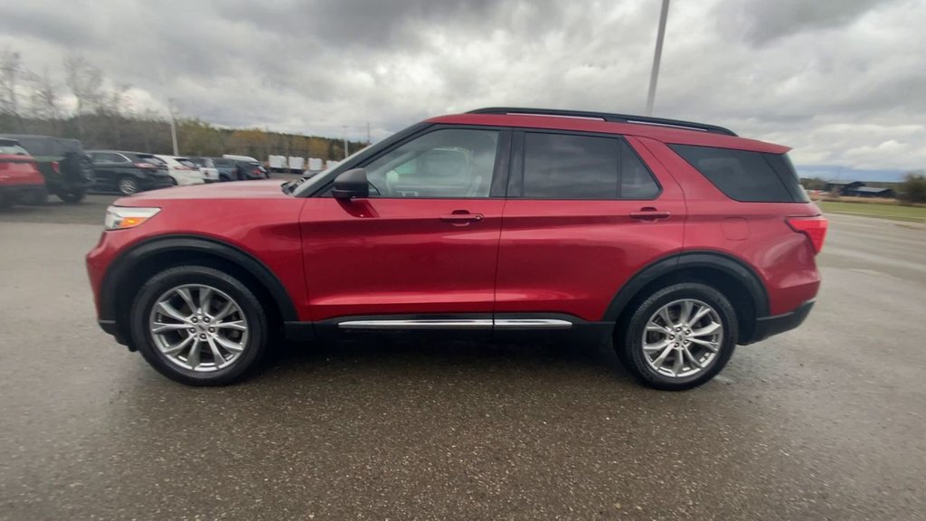 2020 Ford Explorer XLT in Alliston, Ontario - 5 - w1024h768px