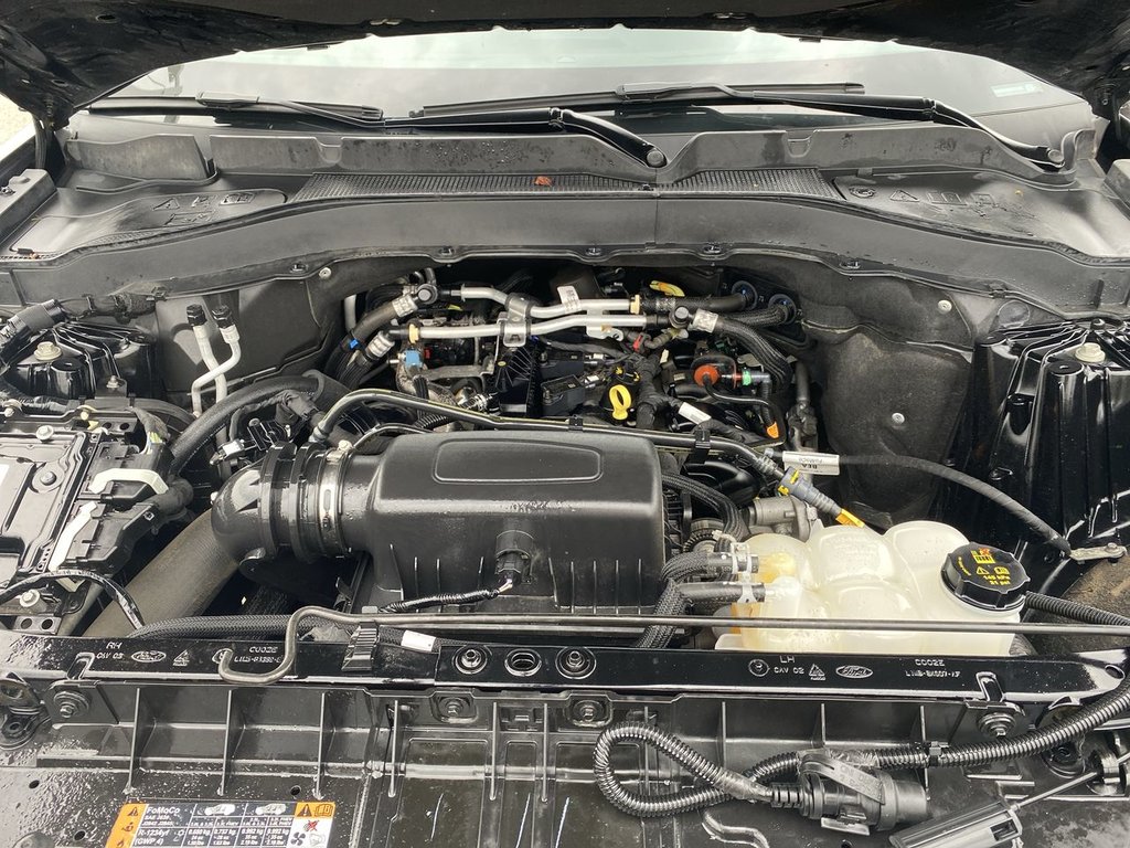 Ford Explorer XLT 2022 à Alliston, Ontario - 25 - w1024h768px