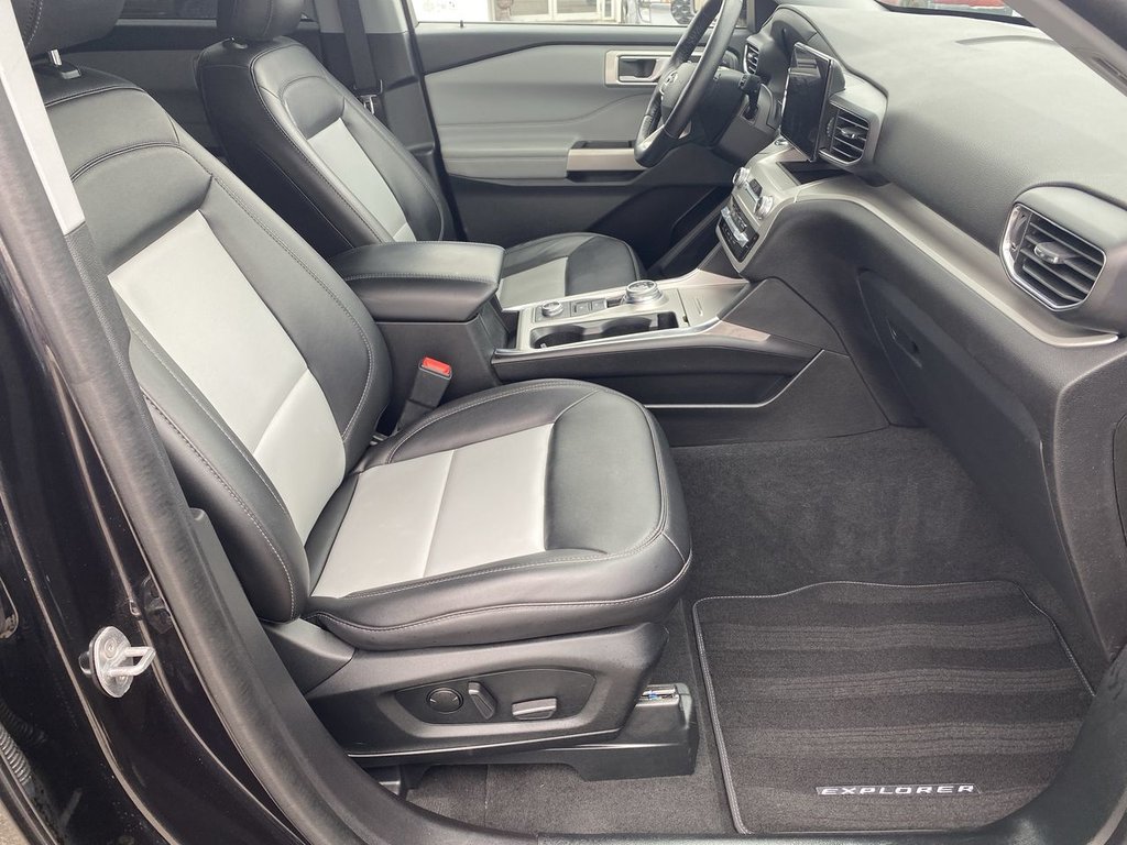 Ford Explorer XLT 2022 à Alliston, Ontario - 24 - w1024h768px