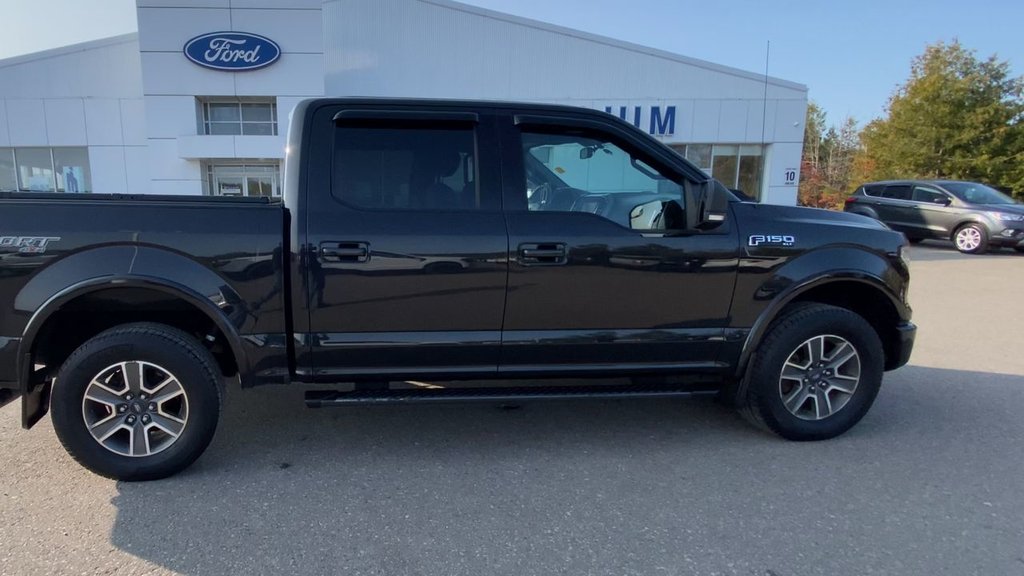 2015 Ford F-150 XLT in Alliston, Ontario - 9 - w1024h768px