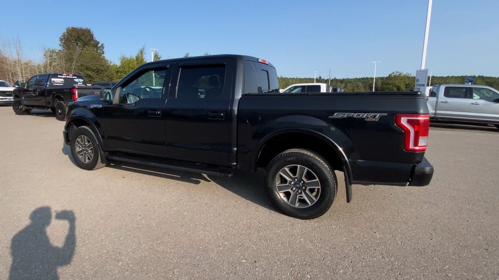 2015 Ford F-150 XLT in Alliston, Ontario - 6 - w1024h768px